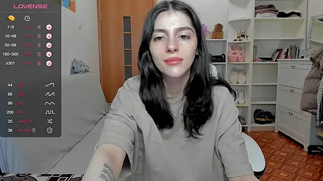 broosnica1 online show from 04/23/26, 01:24