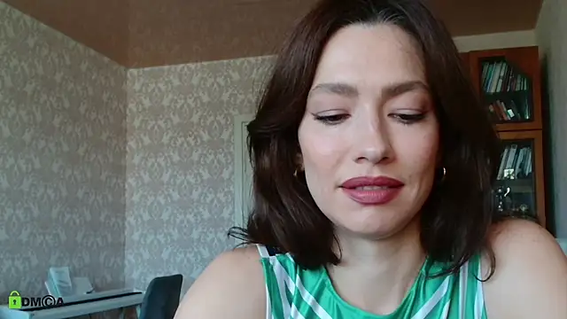 Snapshot of alicia_spicy chatting on 07/07/26, 06:05 alicia spicy online show from 07/07/26, 06:05