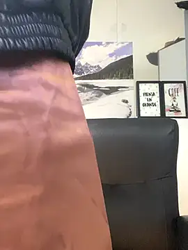 xenia golden online show from 11/29/25, 04:21