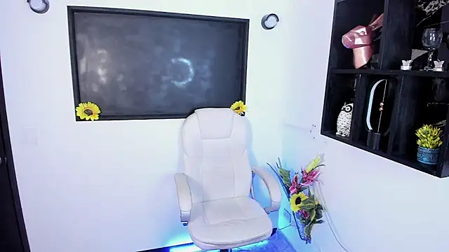 xenia golden online show from 03/04/26, 09:43