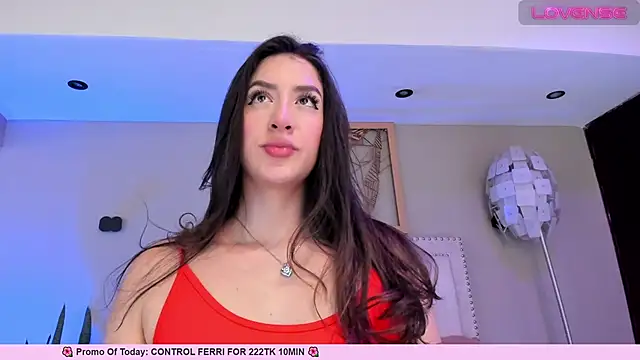 Snapshot of _AlejaCruz_ chatting on 03/15/25, 11:28 AlejaCruz online show from 03/15/25, 11:28