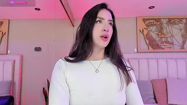 Snapshot of _AlejaCruz_ chatting on 12/01/25, 07:19 AlejaCruz online show from 12/01/25, 07:19