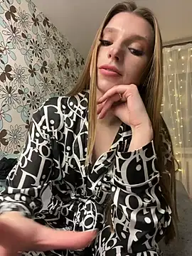 Snapshot of adel_secret chatting on 01/13/25, 11:06 adel secret online show from 01/13/25, 11:06
