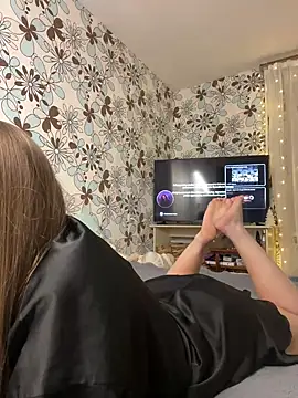 Snapshot of adel_secret chatting on 01/27/25, 11:33 adel secret online show from 01/27/25, 11:33