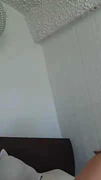 Sophy Bunny online show from 12/03/25, 03:54