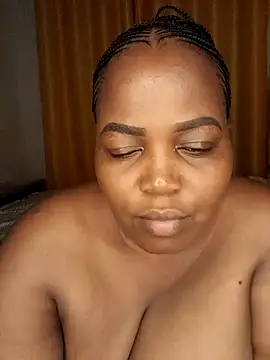 Snapshot of KINKYGIRL30 chatting on 02/12/25, 11:41 KINKYGIRL30 online show from 02/12/25, 11:41