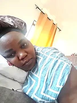 Snapshot of KINKYGIRL30 chatting on 02/14/25, 10:38 KINKYGIRL30 online show from 02/14/25, 10:38