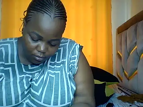 Snapshot of KINKYGIRL30 chatting on 02/16/25, 07:15 KINKYGIRL30 online show from 02/16/25, 07:15