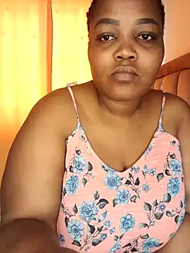 Snapshot of KINKYGIRL30 chatting on 09/18/25, 06:15 KINKYGIRL30 online show from 09/18/25, 06:15