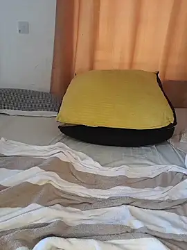 Snapshot of KINKYGIRL30 chatting on 11/24/25, 08:03 KINKYGIRL30 online show from 11/24/25, 08:03