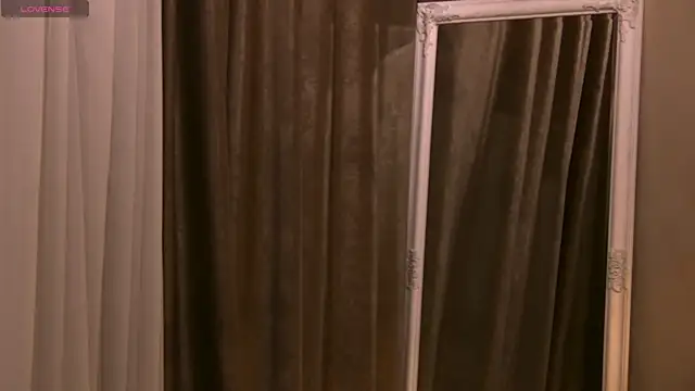 GinaMence online show from 02/26/25, 06:32