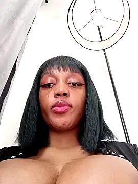 Busty Bambi online show from 04/20/26, 11:24