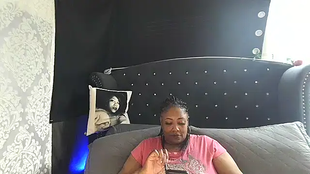 msyvette1970xh online show from 01/15/25, 05:15