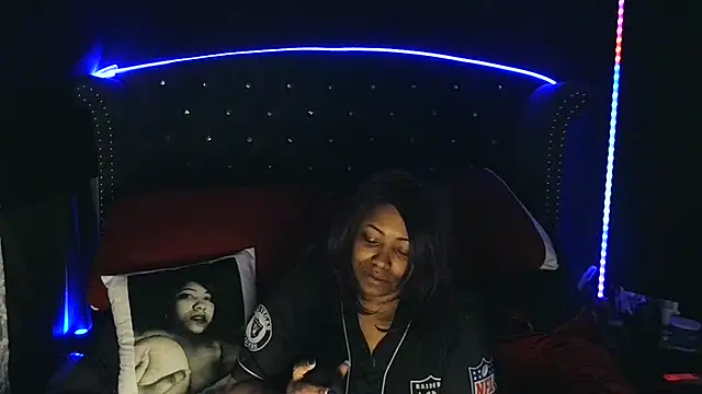 msyvette1970xh online show from 02/14/25, 06:02