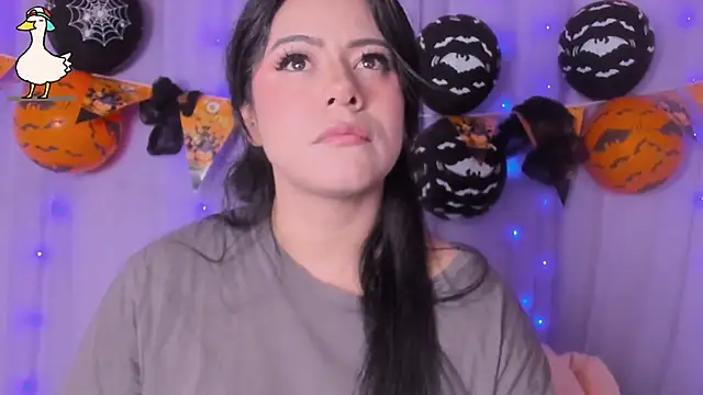  niiky online show from 10/22/25, 12:16