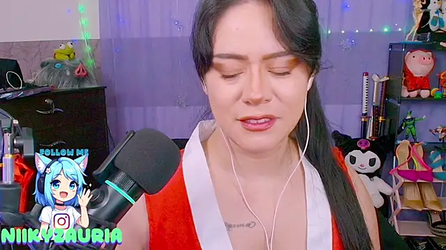 Snapshot of _niiky chatting on 02/04/26, 12:00 niiky online show from 02/04/26, 12:00