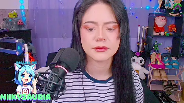 Snapshot of _niiky chatting on 02/05/26, 12:54 niiky online show from 02/05/26, 12:54