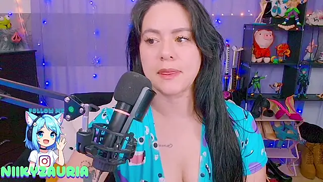 Snapshot of _niiky chatting on 02/08/26, 04:16 niiky online show from 02/08/26, 04:16