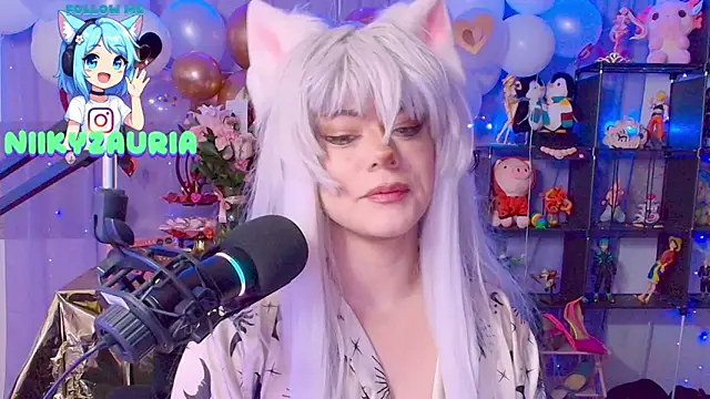 Snapshot of _niiky chatting on 02/16/26, 05:09 niiky online show from 02/16/26, 05:09