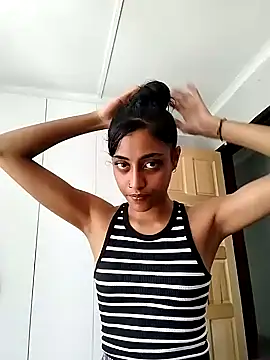 Snapshot of cleopatra-phaedra chatting on 12/21/24, 10:50 cleopatra-phaedra online show from 12/21/24, 10:50