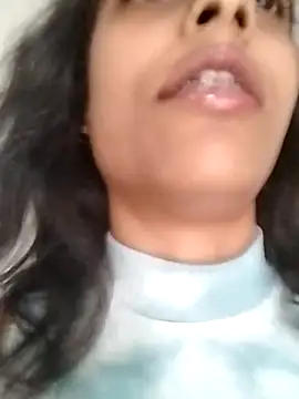 Snapshot of cleopatra-phaedra chatting on 01/08/25, 03:17 cleopatra-phaedra online show from 01/08/25, 03:17