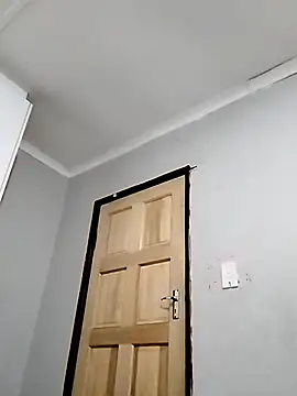 Snapshot of cleopatra-phaedra chatting on 10/10/25, 09:47 cleopatra-phaedra online show from 10/10/25, 09:47