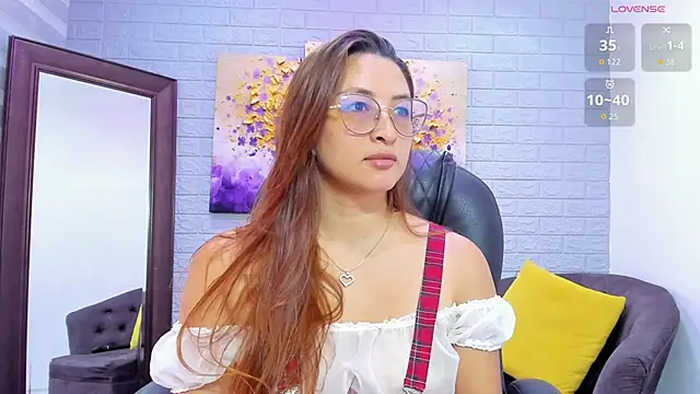  LaraMom  online show from 03/21/26, 07:39