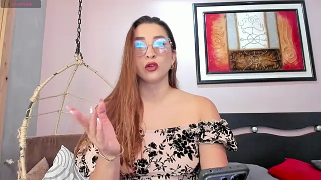  LaraMom  online show from 07/25/26, 12:47