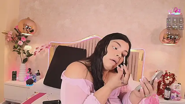 Kismett aziz online show from 03/11/26, 03:45