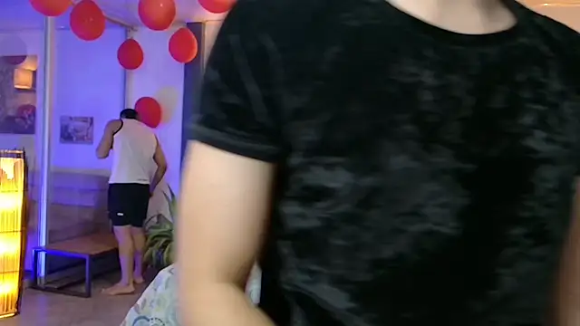 Snapshot of Boysgang_sex chatting on 09/22/25, 11:34 Boysgang sex online show from 09/22/25, 11:34