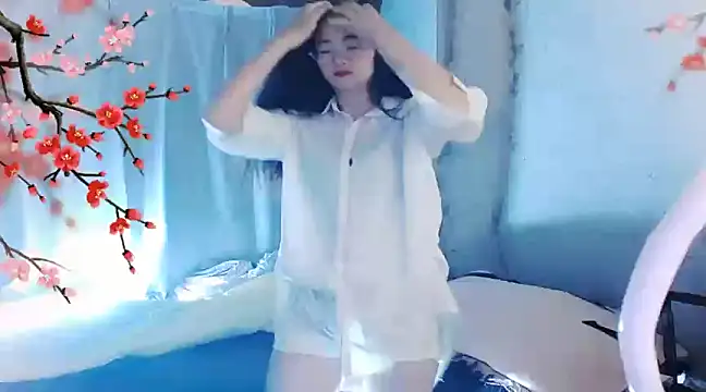 Snapshot of Floor_oo chatting on 12/05/24, 11:07 Floor oo online show from 12/05/24, 11:07