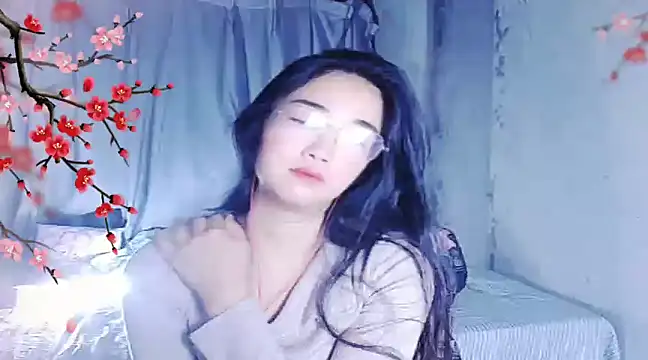 Snapshot of Floor_oo chatting on 12/23/24, 08:14 Floor oo online show from 12/23/24, 08:14