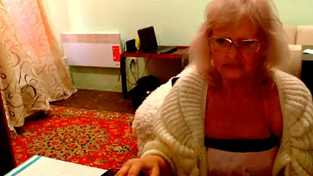 Natali7634 online show from 11/01/25, 06:15