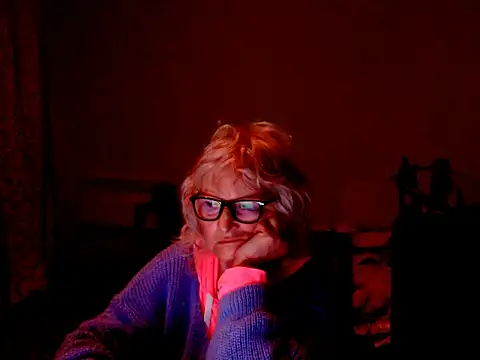 Natali7634 online show from 04/25/26, 12:24