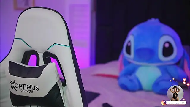 Marianamonroe  online show from 04/20/26, 11:46