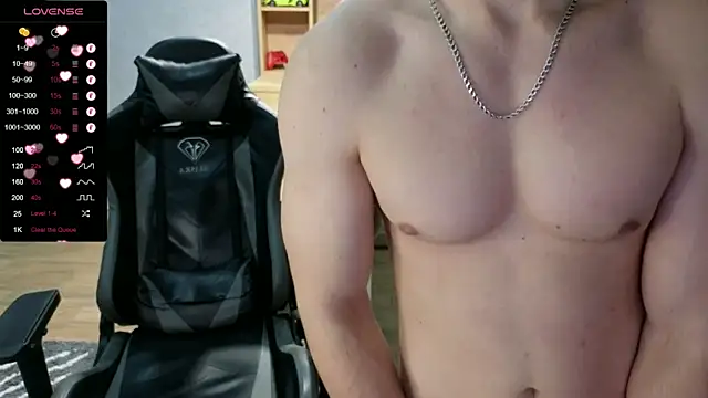 Snapshot of Larstar01 chatting on 02/01/25, 04:00 Larstar01 online show from 02/01/25, 04:00