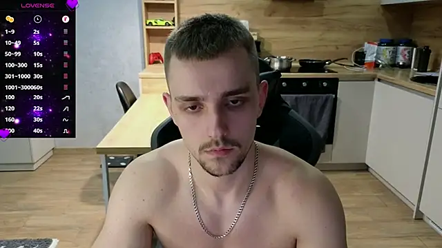 Snapshot of Larstar01 chatting on 03/02/25, 10:05 Larstar01 online show from 03/02/25, 10:05