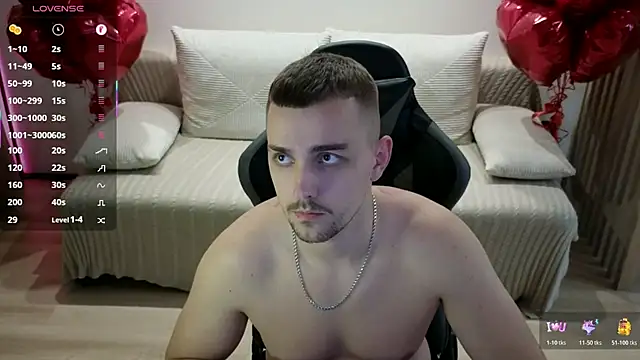 Snapshot of Larstar01 chatting on 11/04/25, 11:59 Larstar01 online show from 11/04/25, 11:59