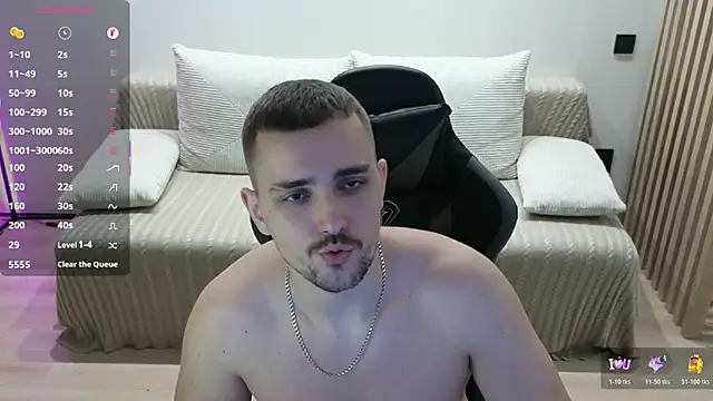 Snapshot of Larstar01 chatting on 11/20/25, 04:40 Larstar01 online show from 11/20/25, 04:40