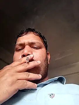 DeepakXxxR86 online show from 04/13/26, 11:37