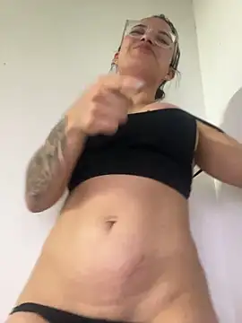 lulu kis online show from 09/26/25, 02:15