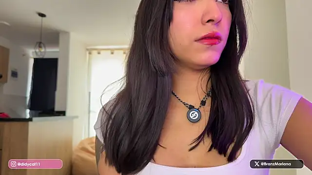 MarianaBranzz online show from 02/08/26, 10:13