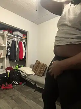 Snapshot of bigdick5157 chatting on 02/04/26, 06:58 bigdick5157 online show from 02/04/26, 06:58