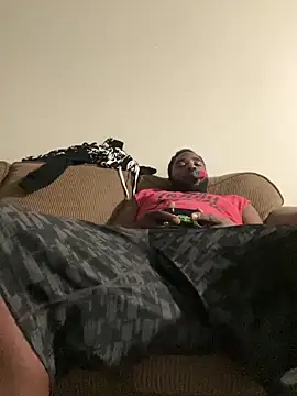 Snapshot of bigdick5157 chatting on 02/14/26, 04:09 bigdick5157 online show from 02/14/26, 04:09