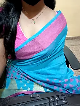 Snapshot of Nithya_05 chatting on 09/13/25, 05:57 Nithya 05 online show from 09/13/25, 05:57