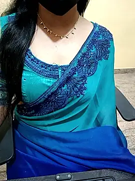 Snapshot of Nithya_05 chatting on 09/15/25, 05:07 Nithya 05 online show from 09/15/25, 05:07