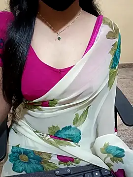 Snapshot of Nithya_05 chatting on 09/20/25, 05:08 Nithya 05 online show from 09/20/25, 05:08