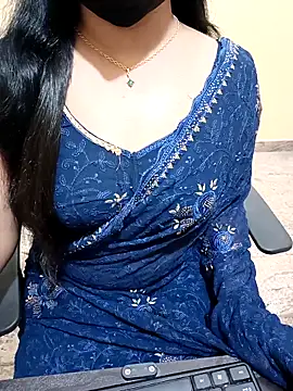 Snapshot of Nithya_05 chatting on 09/20/25, 05:14 Nithya 05 online show from 09/20/25, 05:14