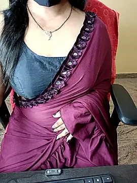 Snapshot of Nithya_05 chatting on 01/16/26, 05:17 Nithya 05 online show from 01/16/26, 05:17