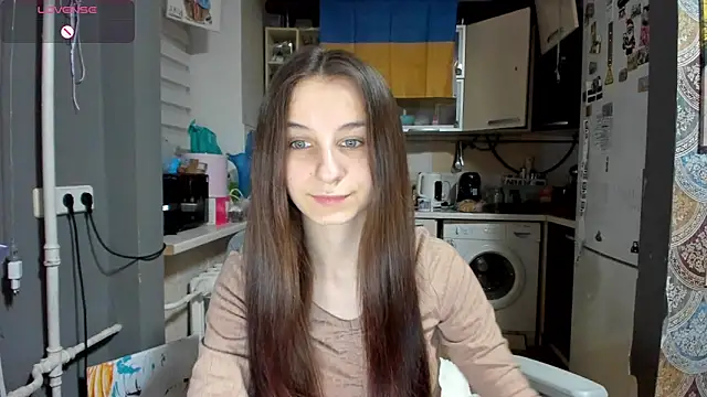 Snapshot of _Nika_Kik chatting on 04/26/26, 06:16 Nika Kik online show from 04/26/26, 06:16